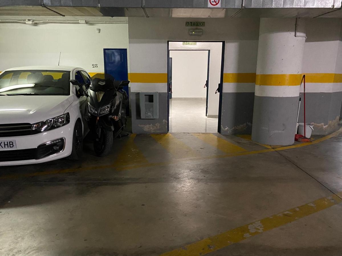 Acogedor Piso Con Parking Santa Justa Lägenhet Sevilla Exteriör bild